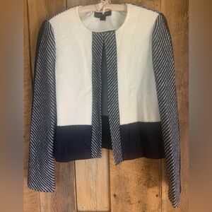 St. John * Beautiful Navy & Off White Jacket